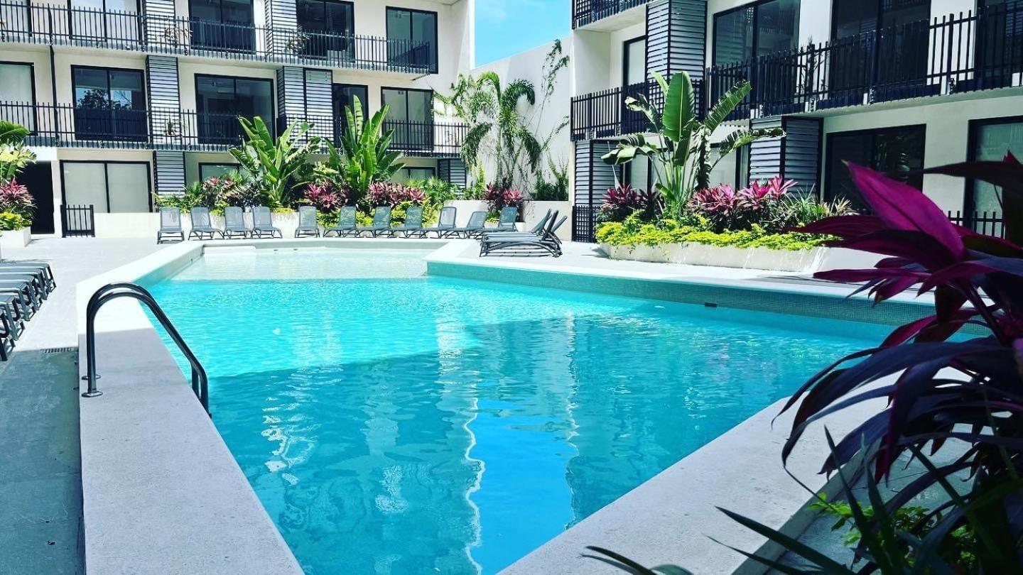 Urban Towers Playa Del Carmen Apartment Exterior foto